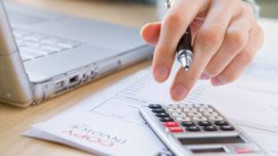 टैक्स सेविंग के लिए ना करें ये गलतियां