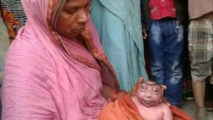 एलियन कहो या भगवान, एक मां के लिए यह क्रूर सच है!