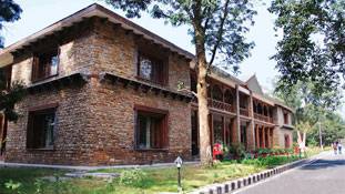 क्या उत्तराखंड के नए मुख्यमंत्री तोड़ पाएंगे वास्तुदोष के इस मिथक को