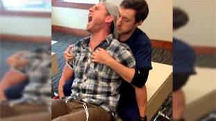 सभी पुरुष ये वीडियो देखें, महिलाओं से सहनशीलता की बहस बंद कर दें