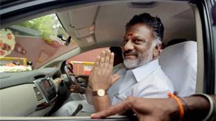 तमिलनाडु में बीजेपी की दिलचस्पी और उसका बढ़ा असर भी दिखने लगा है