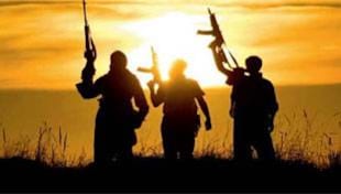 आतंक और नक्सलवाद से आगे... आतंक और नक्सलवाद से आगे...