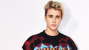 ये चैरिटी है या दिखावा, जरा तथ्यों पर नज़र डालिए !