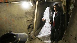 गाजा में लोगों की जीवनरेखा है सुरंग