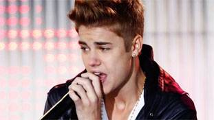 जस्टिन बीबर और उनकी हास्यास्पद 'डिमांड लिस्ट'