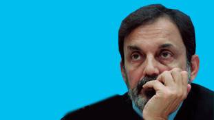 वायरल ट्वीट्स : प्रणय रॉय का असली नाम 'परवेज राजा'!