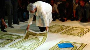 बर्लिन के मुसलमानों ने लिबरल मस्जिद बनाकर खतरा मोल ले लिया है