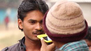 फेसबुक उपयोगी, पर भारत में 'वॉइसबुक' अधिक जरूरी