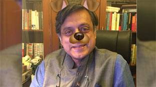 क्या वाकई यह फ्रीडम ऑफ़ एक्सप्रेशन है?