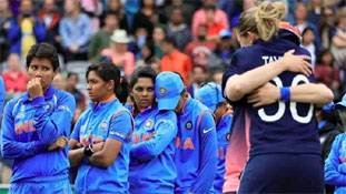 भारतीय महिला क्रिकेट टीम ने हार के दिल जीता नहीं, बल्कि तोड़ा है