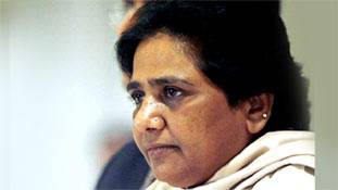 आज कांशीराम नहीं हैं, जो बहनजी को 'बचपने' पर टोक दें!