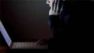 क्या आप जानते हैं भारत में पोर्न देखने के कुछ नियम हैं...