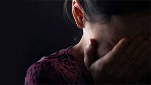 काश ये लड़की नहीं गाय होती...तब ये शायद सुरक्षित होती