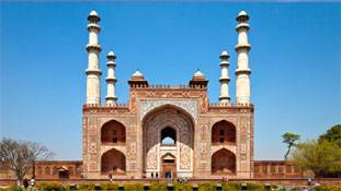 अब न मुगल वापस आएंगे न शिवाजी, हम 'हिस्ट्री' को 'मिस्ट्री' करने के लिए स्वतंत्र हैं