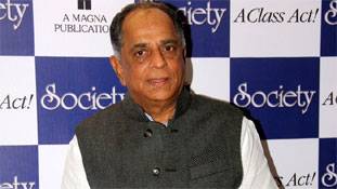 पहलाज निहलानी को सेंसर बोर्ड से हटाने पर ऐसा 'जश्न' !