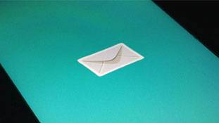 सावधान!!! सराहा बिना बताए चुरा रहा है बहुत कुछ...