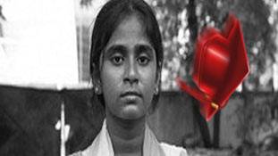 ना मौत थमती है, ना राजनीति !