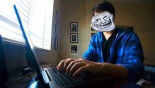 एक ढोंगी बाबा से जुड़े ट्विटर ट्रोल की जिंदगी बदल गई है ! एक ढोंगी बाबा से जुड़े ट्विटर ट्रोल की जिंदगी बदल गई है !