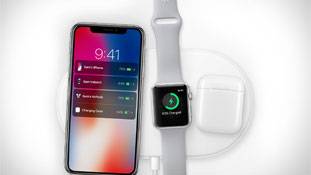 iPhone X के साथ खुद को रेस में आगे कर लिया Apple ने!