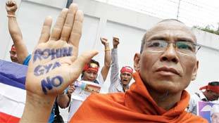 रोहिंग्या  के  हमदर्द  आतंकी