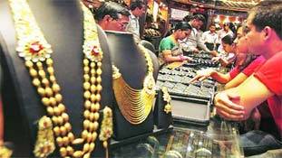 धनतेरस पर दवाइयों का दान किया है कभी !