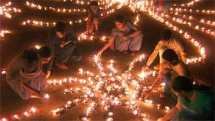 दिवाली के लिए '5' लकी नंबर है, जानिए क्‍यों...