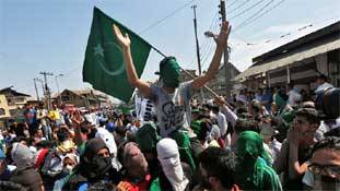 'बेशर्म' पाकिस्तान को किसी भी लिस्ट में डाल दीजिये, शर्म है जो इनको आएगी नहीं