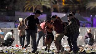 अमेरिका में बंदूक खरीदने पर उतनी ही खानापूर्ति होती है जितनी हमारे यहां सिम लेने पर