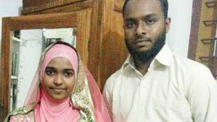 भारत में एक लड़की जब 18 की होती है तो...