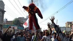 मुल्ला और ईशनिंदा ले डूबेंगे पाक को