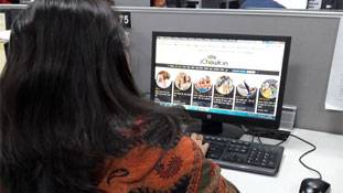 तो इसलिए ऑफिस में हमेशा लड़कियों को ठंड लगती है...