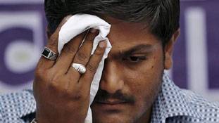 डियर हार्दिक... अब तो मान जाओ !