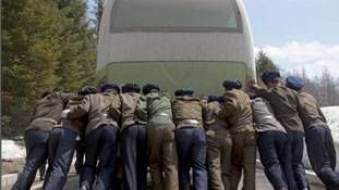 PHOTOS: तो ऐसी नॉर्थ कोरिया की जिंदगी...