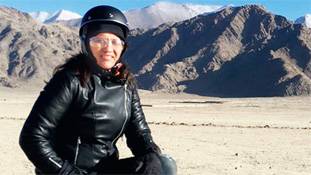 सारी हिरोइनों में वो बसती है....