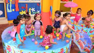 बच्चों को ब्रांडेड क्रेच में डालिए, फिर ब्रांडेड वृद्धाश्रम का मजा लीजिए