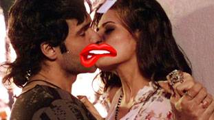 Kiss की आत्मकथा: भट्‌ट कैंप ने दिया सबसे ज्यादा मौका