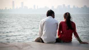 हां, प्यार वो एहसास है जिसमें अच्छे-अच्छे घनचक्कर हो जाते हैं! हां, प्यार वो एहसास है जिसमें अच्छे-अच्छे घनचक्कर हो जाते हैं!