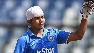 पृथ्वी शॉ बन सकते हैं भारतीय क्रिकेट का चमकता सितारा