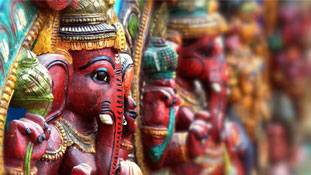 हिंदू धर्म की कुछ अनूठी बातें जो नास्तिकों को भी अच्‍छी लगती हैं