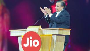 तो क्या जियो से पहले मोबाइल कंपनियां लूट रही थीं या मजबूर थीं?