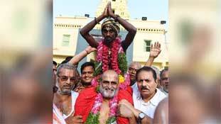 यदि ये दिखावा है तो ऐसा होते रहना चाहिए