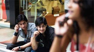 है किसी में हिम्मत उन अश्‍लील बातों को दोबारा सुनने की ?