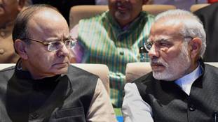 मोदी सरकार का रिपोर्ट कार्ड 2019 चुनाव नतीजे की ओर इशारा कर रहा है