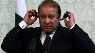 नवाज पाकिस्तान का इतिहास जानते हैं, तूफान से कश्ती निकलना भी उन्हें खूब आता है