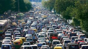 ट्रैफिक में अटककर भारत ने 1.44 लाख करोड़ रुपए गंवाए