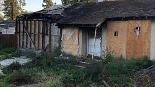 सिलिकॉन वैली का खंडहर भी करोड़ों में बिकता है