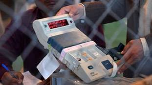 14 उपचुनाव में वोटरों ने 'सहानुभूति' तो किनारे पर ही रखी