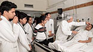 भारत में स्वास्थ्य सेवाओं में नैतिकता लाने के लिए आंदोलन शुरु हो गया है