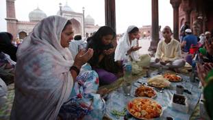 तब इफ्तार राजनीतिक हथियार हुआ करता था और अब?