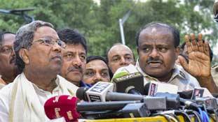 ये सवाल क्यों वायरल हो रहा है- कुमारस्वामी कब तक ?